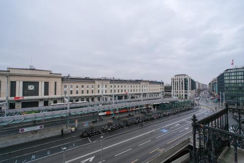 Hotel Les Arcades - image 5