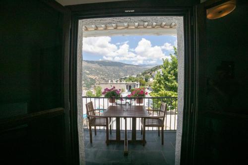 Villa Turistica de Bubion in Bubion