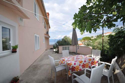 Apartments in Vrbnik - Insel Krk 36002 - Location saisonnière - Vrbnik
