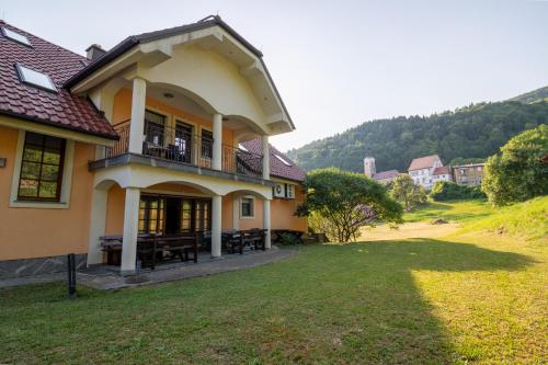 Vila Silva Marija Apartments in Pisece