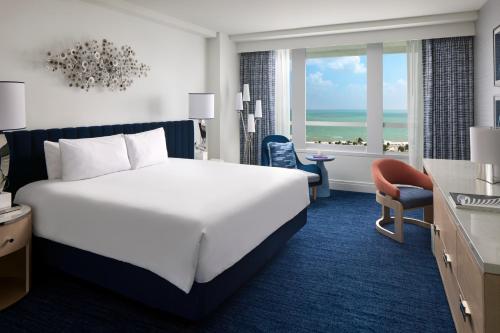 Oceanview Room w/ King Bed