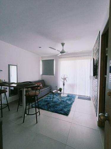 Studio Apartment with Balcony image 10