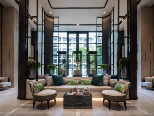 Luxury condominium Heart of BKK Ekkamai, Bangkok