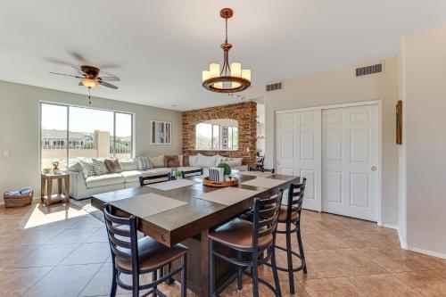Breathtaking Family Retreat in Elite Gold Canyon! in โกลด์แคนยอน