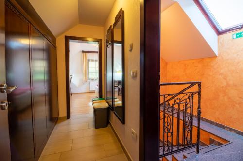 Vila Silva Marija Apartments in Pisece