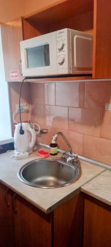 МИНИ СТУДИЯ центр Николаева Соборной-Макарова Макдональдс WI-FI 1 диван 2 этаж (МИНИ СТУДИЯ центр Николаева Соборнои-Макарова Макдональдс WI-FI 1 диван 2 этаж) in 尼古拉耶夫