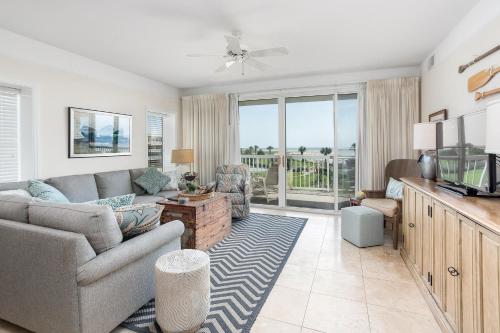 St. Simons Grand #202