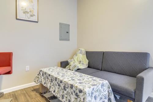 Walkable Apt in York St Historic District, Newport (photo 4)