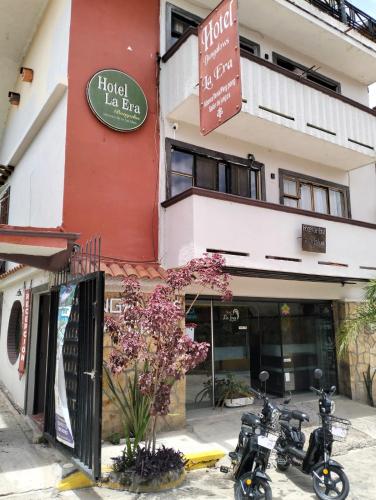 ทัศนียภาพภายนอกโรงแรม, Hotel Bungalows La Era in อิกซ์ตาปัน เดลา ซาล
