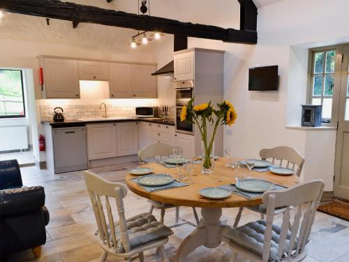 Tampilan eksterior, Whatley Lodge in Winsham