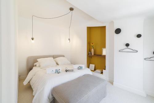 NEGRIN - Romantical Terrace - 2 min from the Sea, Nice (photo 4)