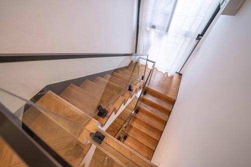 ZHome-Three floors 4 bedrooms - near Nanjing Road, Shanghai (Foto 2)