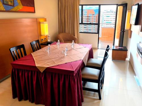 Meeting room / ballrooms, Hotel Cristal Park in El Vinedo Valencia