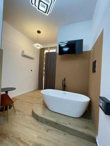 Bathroom, What's Up Tirana in Tirana