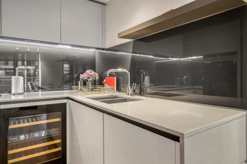 Battersea Power Station 2BR 2BA Riverside, Londyn (zdjęcie 10)