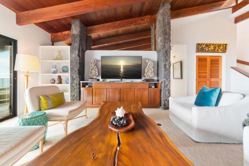 Aloha Casa Miramar by SkyRun Kona Coast in Honalo (HI)
