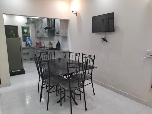 Beautiful villa in bahria town karachi in Malir