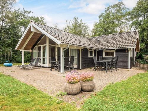  7 person holiday home in Oksbøl, Unterkunft in Oksbøl