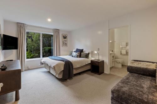 Queenstown House Bed & Breakfast and Apartments - image 5