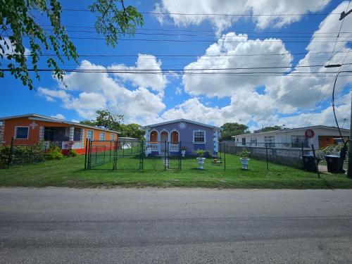 Sunrise Haven Holiday Apartments Barbados in 차르노크
