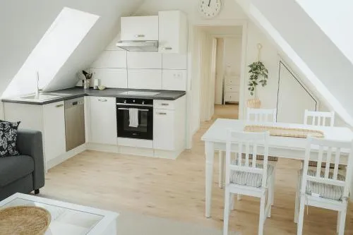 Ferienwohnung Nadine - Achterwasser Findling in Netzelkow, Deutschland