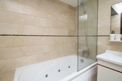 Two-Bedroom Apartment image 10