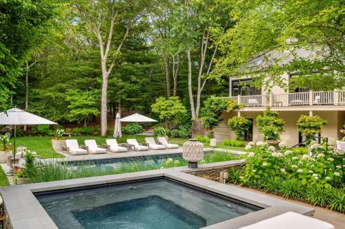 Luxurious 8 Bedroom Retreat with Pool East Hampton in Northwest Harbor (NY)