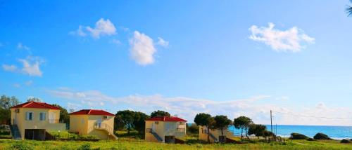 Romanos Beach Villas - image 4
