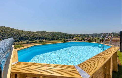 Peldbaseins, Awesome Home In Jaskovo With Heated Swimming Pool in Donje Pokuplje