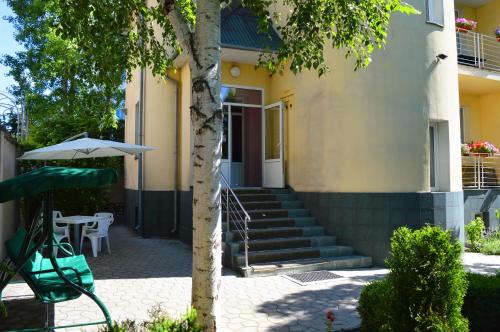 Mini Chisinau Hotel - image 6