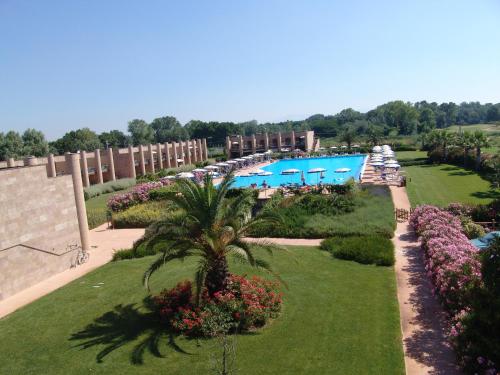 Cosmopolitan Golf&Beach Resort - Accommodation - Tirrenia