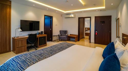 Duqm Express Hotel - Tap to explore photos