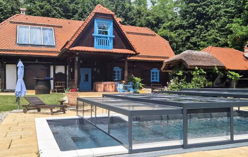 Bassein, Pet Friendly Home In Zlatar With Sauna in Marija Bistrica