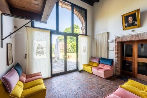 Old Well Country mansion 3200SquareFeet in San Pietro Viminario