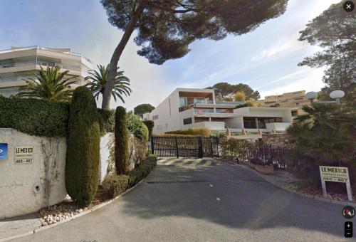 Apt 4 ppl, terrace, pool, A/C in Boulouris