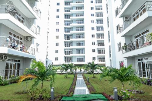 Oceanfront homes apartments