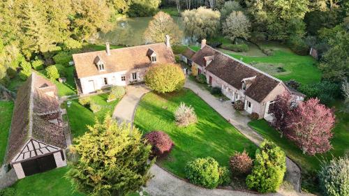 Exterior view of Ferme Boisquillon
