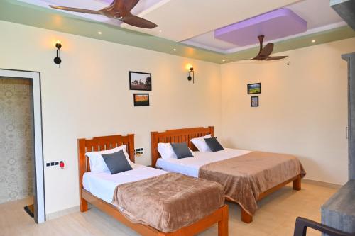 Gopi Abode Hampi in Kamalapur