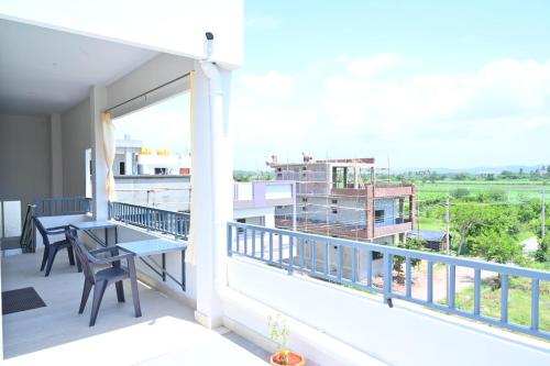 Gopi Abode Hampi in Kamalapur