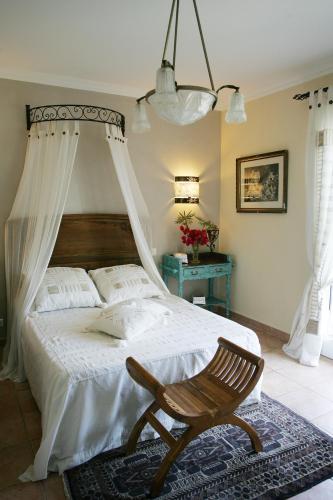 1 queen bed