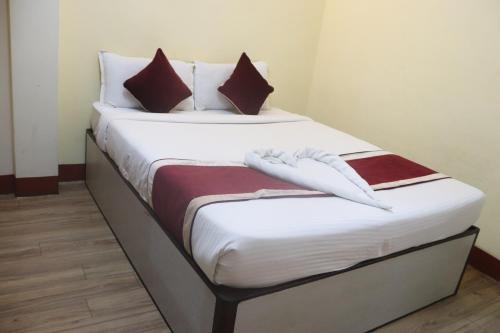 Double Room with Private Bathroom image 4
