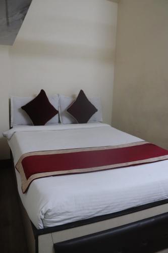 Double Room with Private Bathroom image 5
