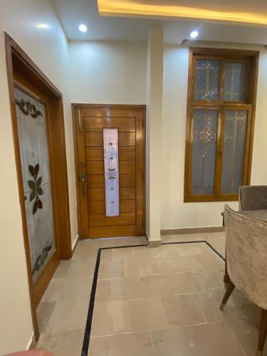 Three-Bedroom Villa image 5