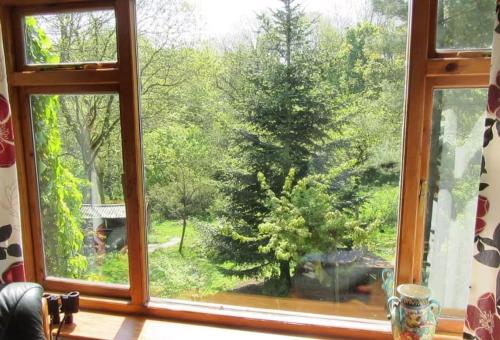 Greenacres Cottage with large Garden in Middleton (Derbyshire)