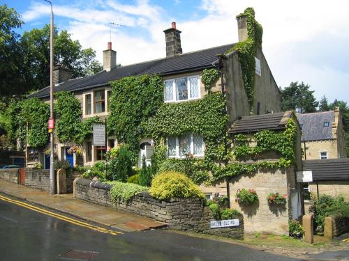 Rosebud Cottage Guest House