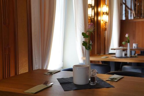 設施, Hotel Porta Nigra VICTUS in 特里爾城中心