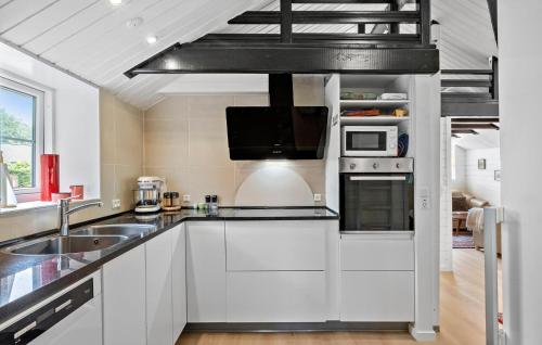 Konyha, Nice Home In Haderslev With Wifi in Espagervej