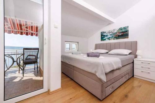 Apartment image 2