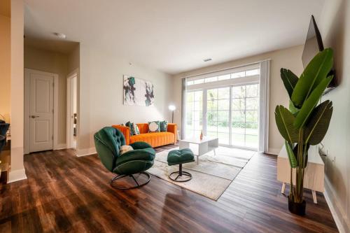 Stylish 2BR Keystone - main image