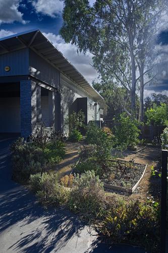 Jasmine Escape DONT BOOK CLOSING DOWN in Bellbird